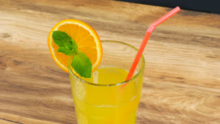 Как приготовить три литра Турецкого лимонада из двух лимонов и двух апельсинов.